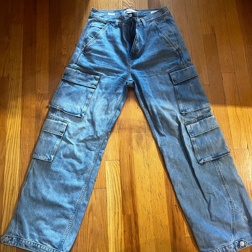 Aritzia Free Modern Cargo Pant